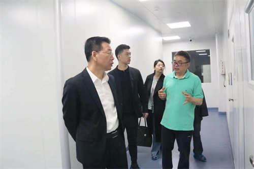 1713239866300341.png 2热烈欢迎海口高新国际投资公司吴华兵总裁一行考察交流.png